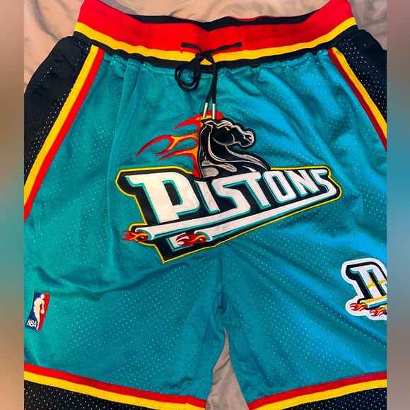 Men’s Detroit Pistons Retro NBA Throwback 1998-99 Just Don Basketball Shorts - Picture 2 of 8